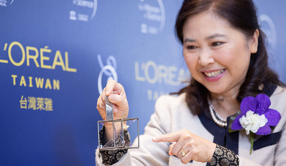 2018年第十ㄧ屆 台灣傑出女科學家獎「傑出獎」得主 蔡宜芳 博士